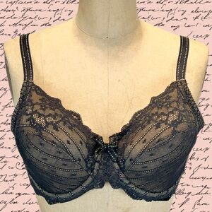 Chantelle black lace bra 32DD pinstripe bow floral unpadded underwire‎ support